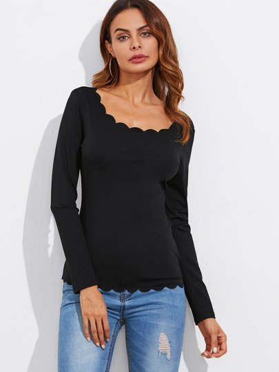 Scalloped Fitting Tee