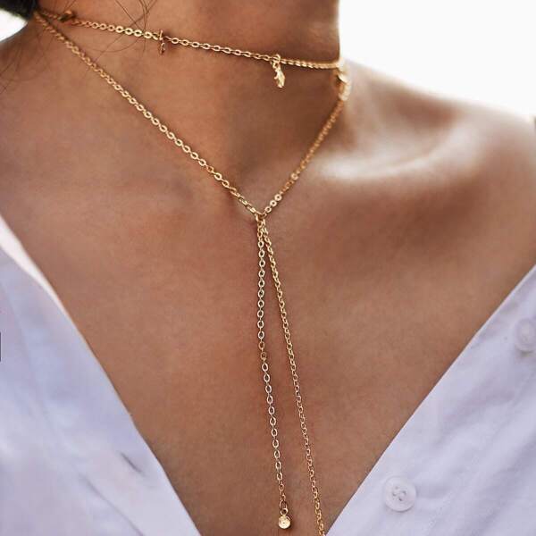 

Rhinestone Layered Necklace With Geometric Charm