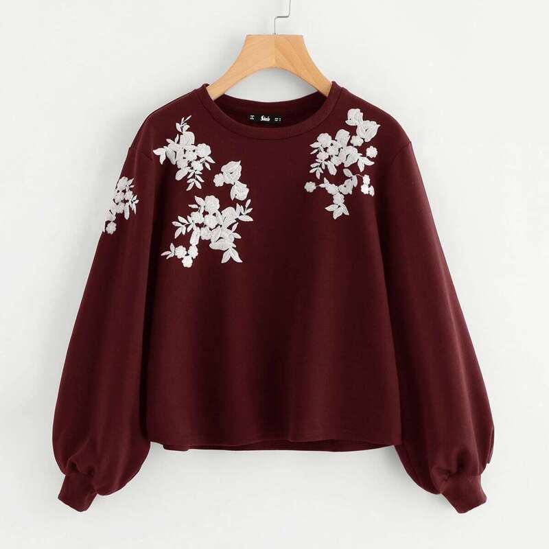 

Embroidery Exaggerate Sleeve Pullover, Burgundy