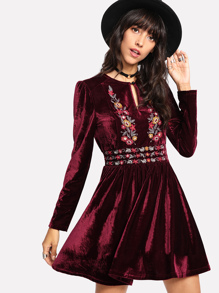 Buttoned Keyhole Front Embroidered Velvet Dress