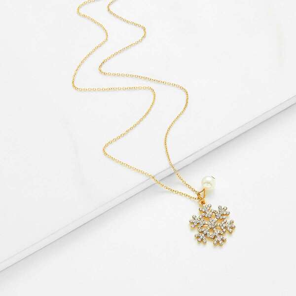 

Christmas Snowflake Pendant Chain Necklace, Gold