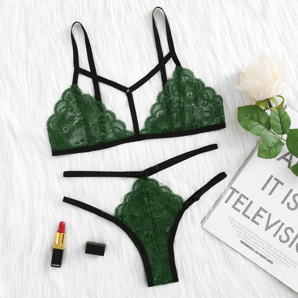 

Scallop Lace Harness Bra And Pantie Lingerie Set
