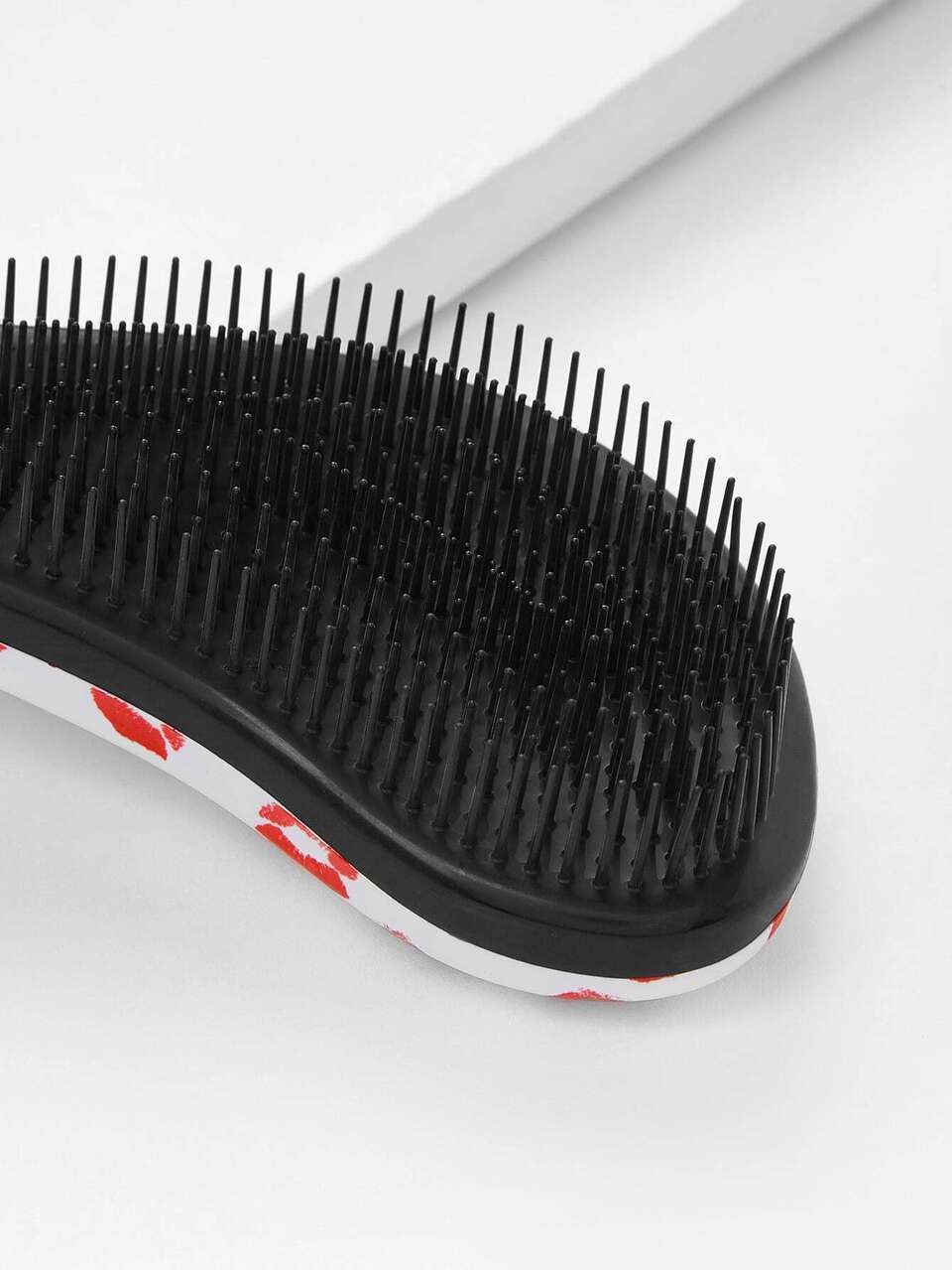 Lip Print Detangling Hair Comb
