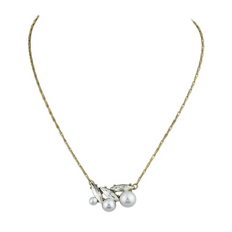 

Retro Style Flower Pendants Necklace For Women, Gold