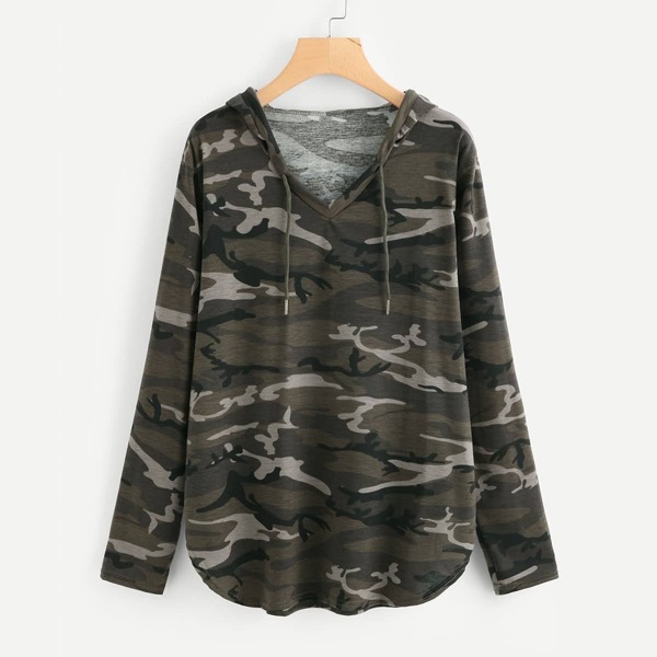 

Curved Hem Camo Hooded Tee
