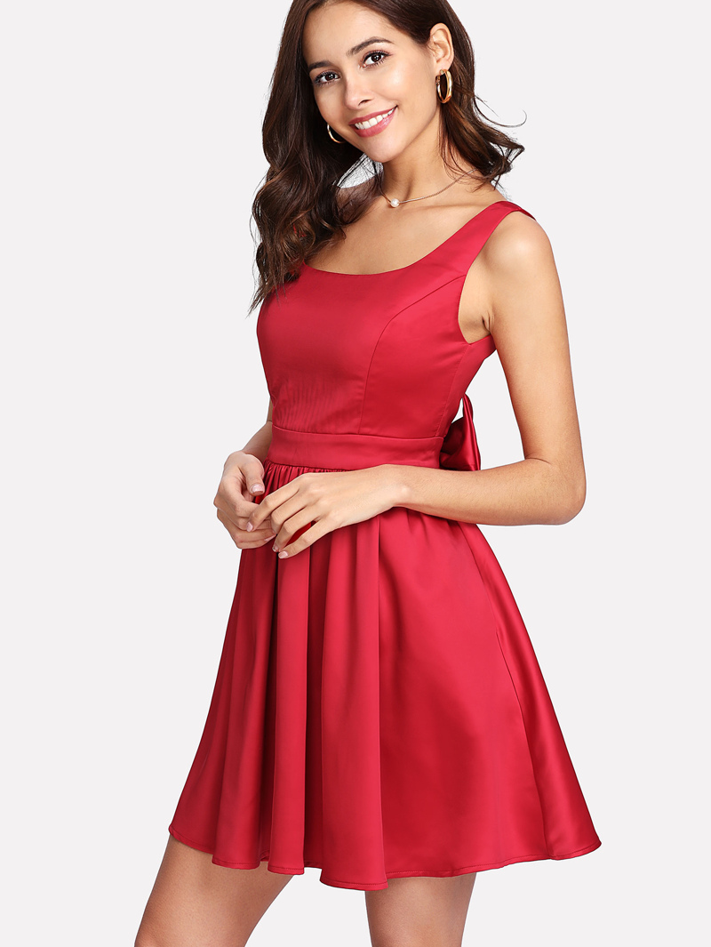 

Bow Embellished Back Fit & Flare Dress, Red