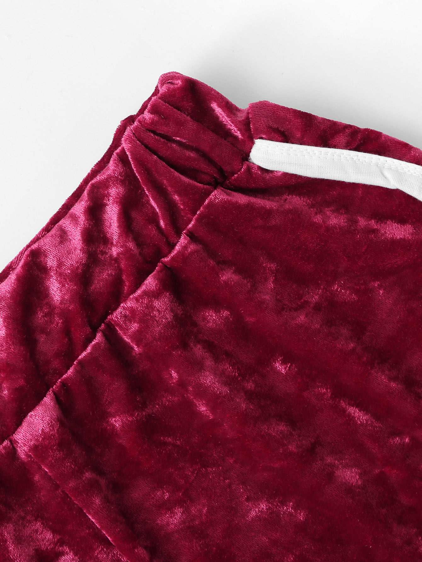 velvet contrast trim elastic waist shorts