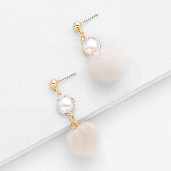 

Pom Pom Drop Earrings With Faux Pearl 1pair, White