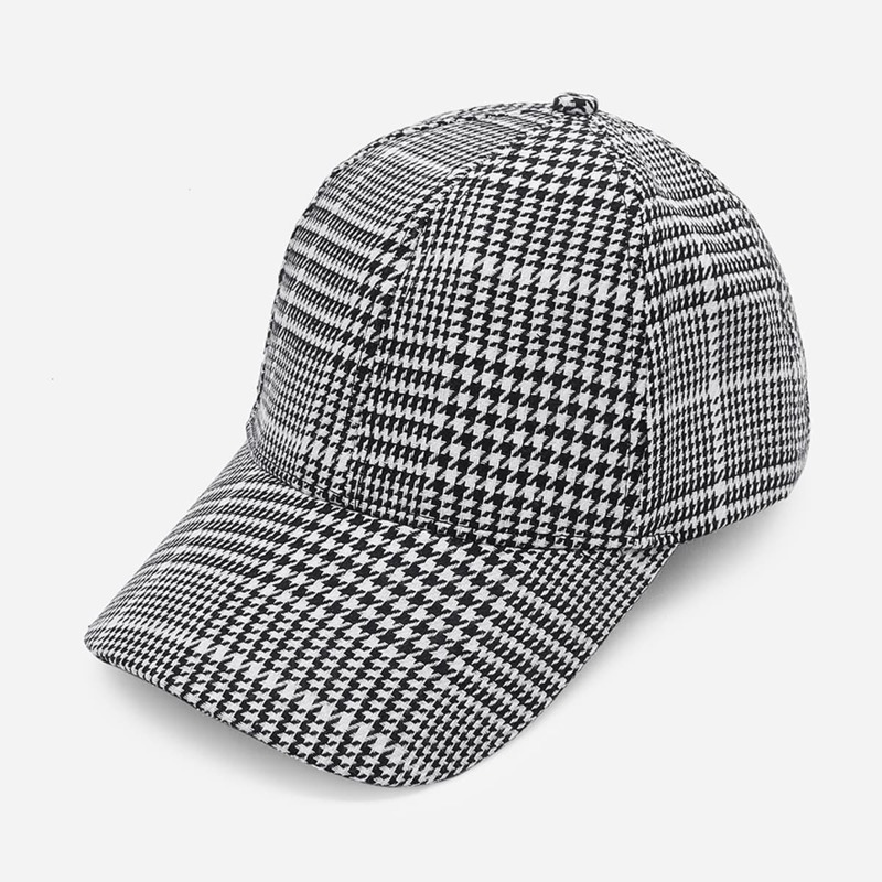 

Houndstooth Baseball Cap, Black and white