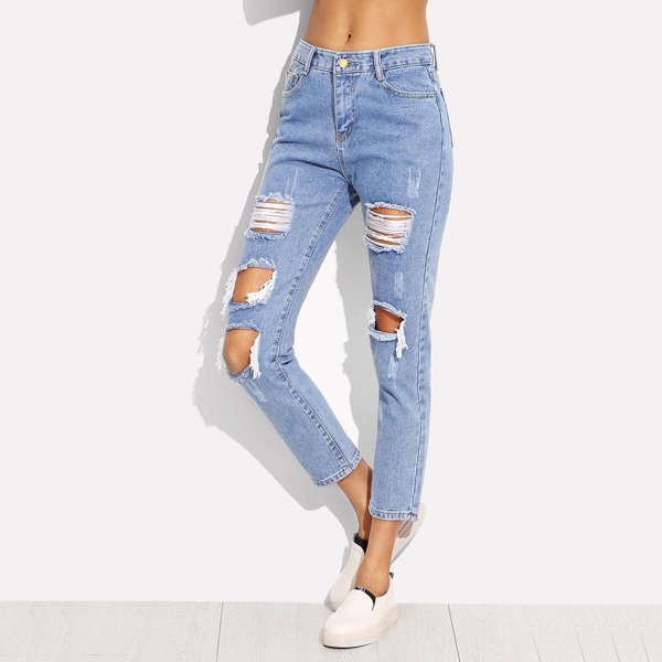 

Distressed Low-Rise Ankle-Cut Jeans, Light wash