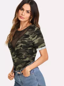 SHEIN Unity 迷彩圖案漁網拼接短袖T恤 - 彩色 - 查看 3