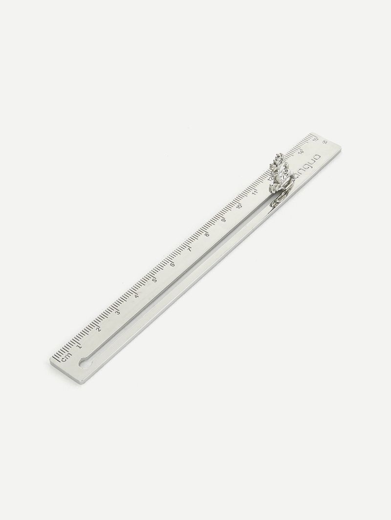 

Cartoon Metal Ruler