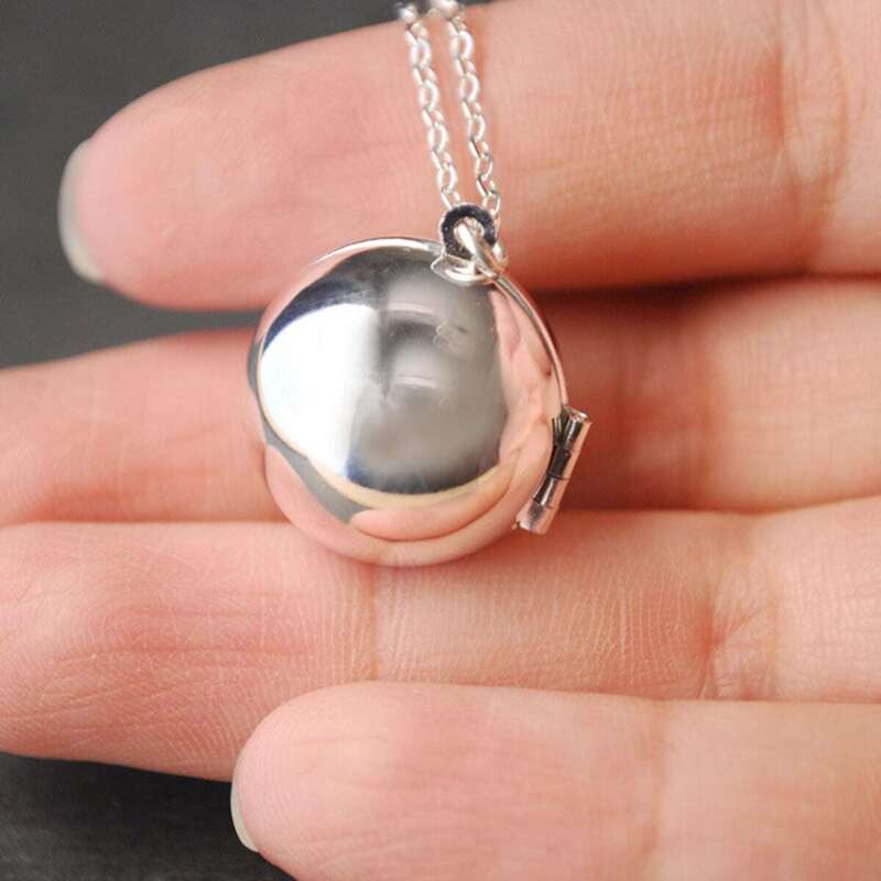 

Ball Pendant Chain Necklace, Silver