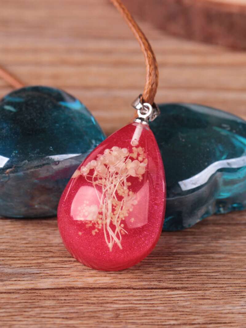 

Flower Pattern Water Drop Shaped Pendant Necklace, Red