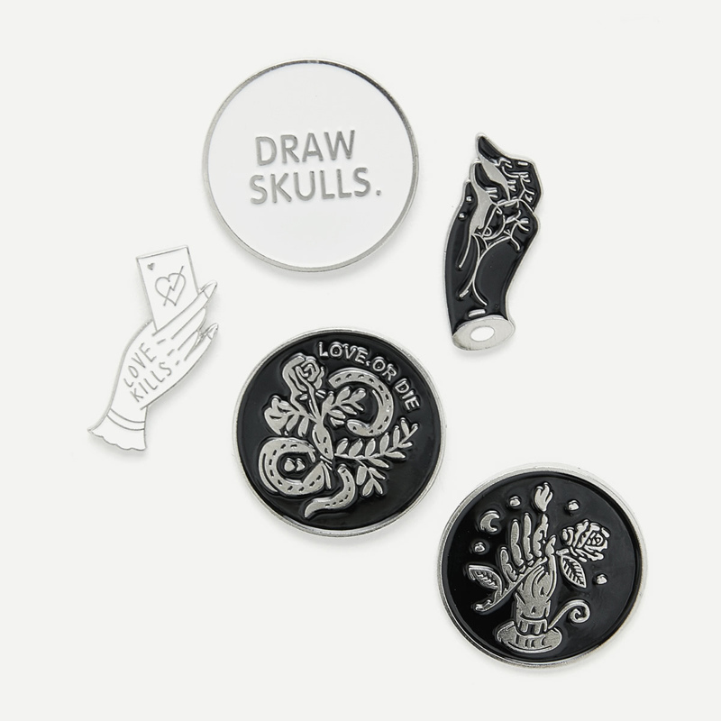 

Hand & Round Design Brooch Set, Black and white