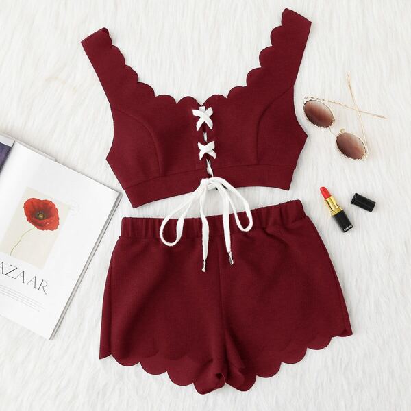 

Scallop Edge Lace-up Front Top and Shorts Set, Burgundy