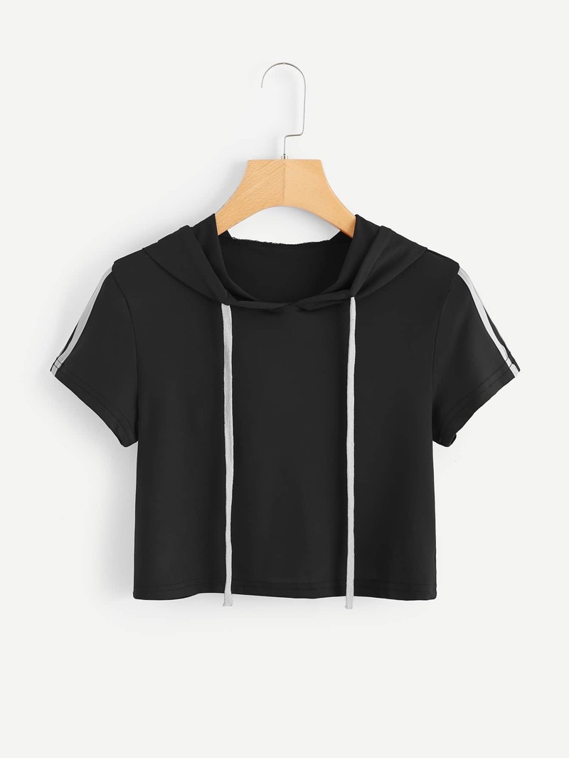 

Contrast Panel Sleeve Crop Tee, Black