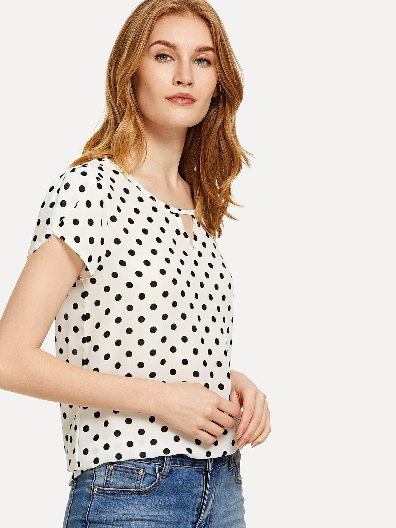 petal sleeve cut out spot top