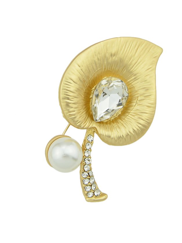 

Flower Diamond Brooch, Gold