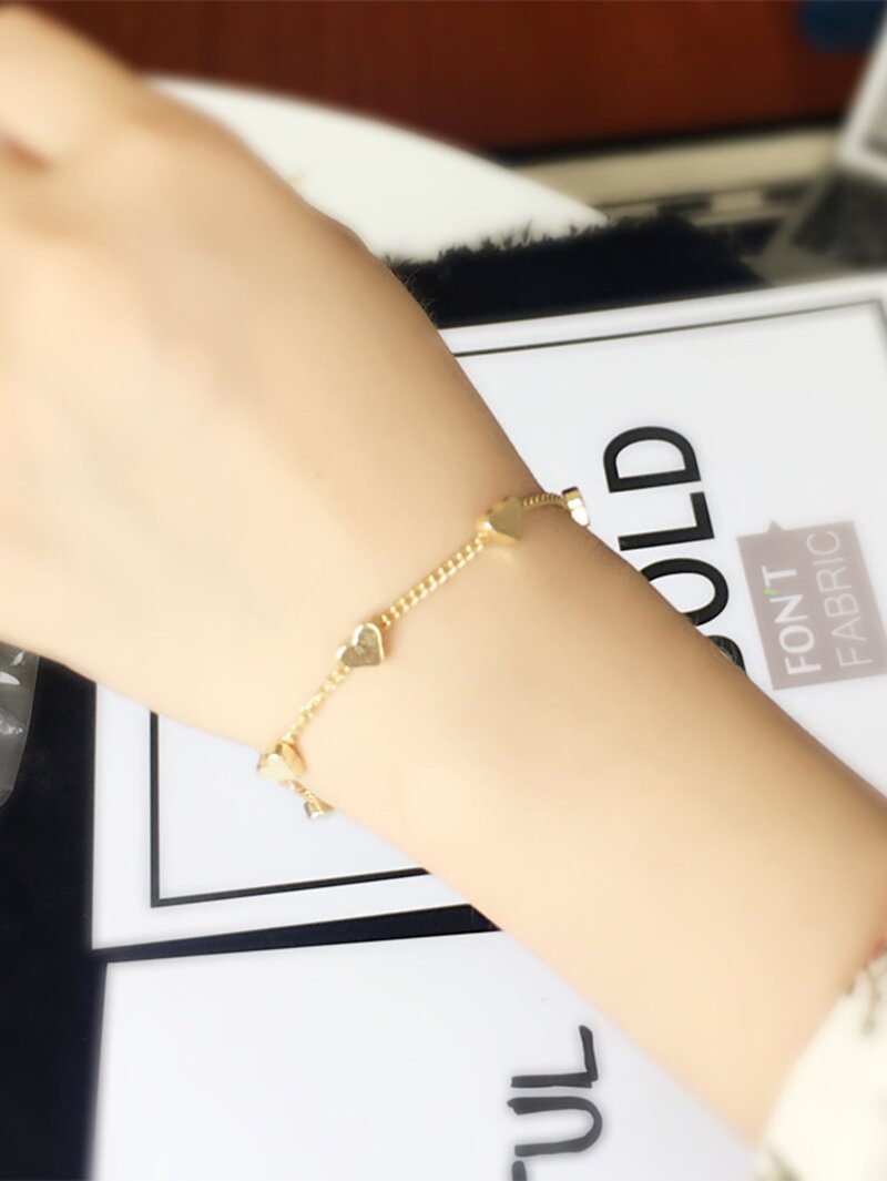 

Heart Charm Chain Bracelet, Gold