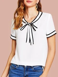 SHEIN 拼接邊領繫帶上衣 - 白色 - 查看 1