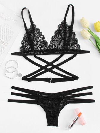 سكالوب مفصلة نقوش الملابس الداخلية النسائية طقم