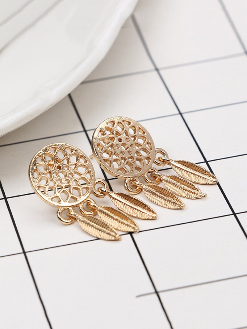 

Leaf Tassel Hollow Stud Earrings, Gold