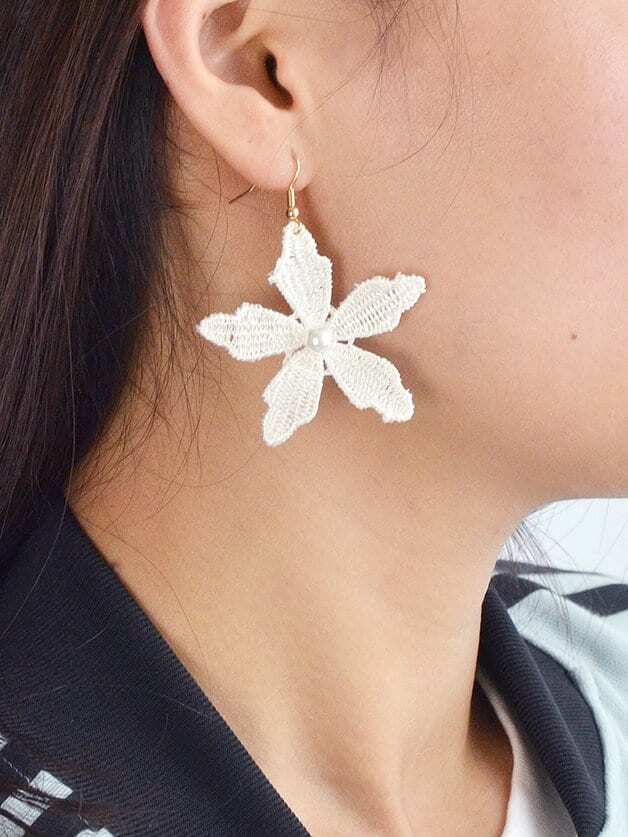 

White Hollow Flower Earrings