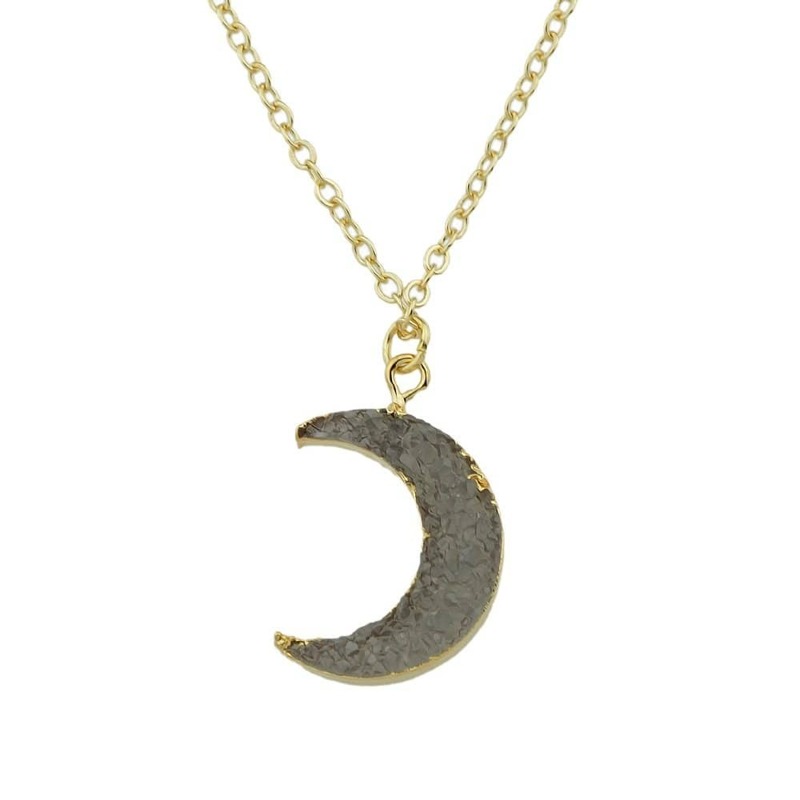 

Gold Moon Clavicle Chain