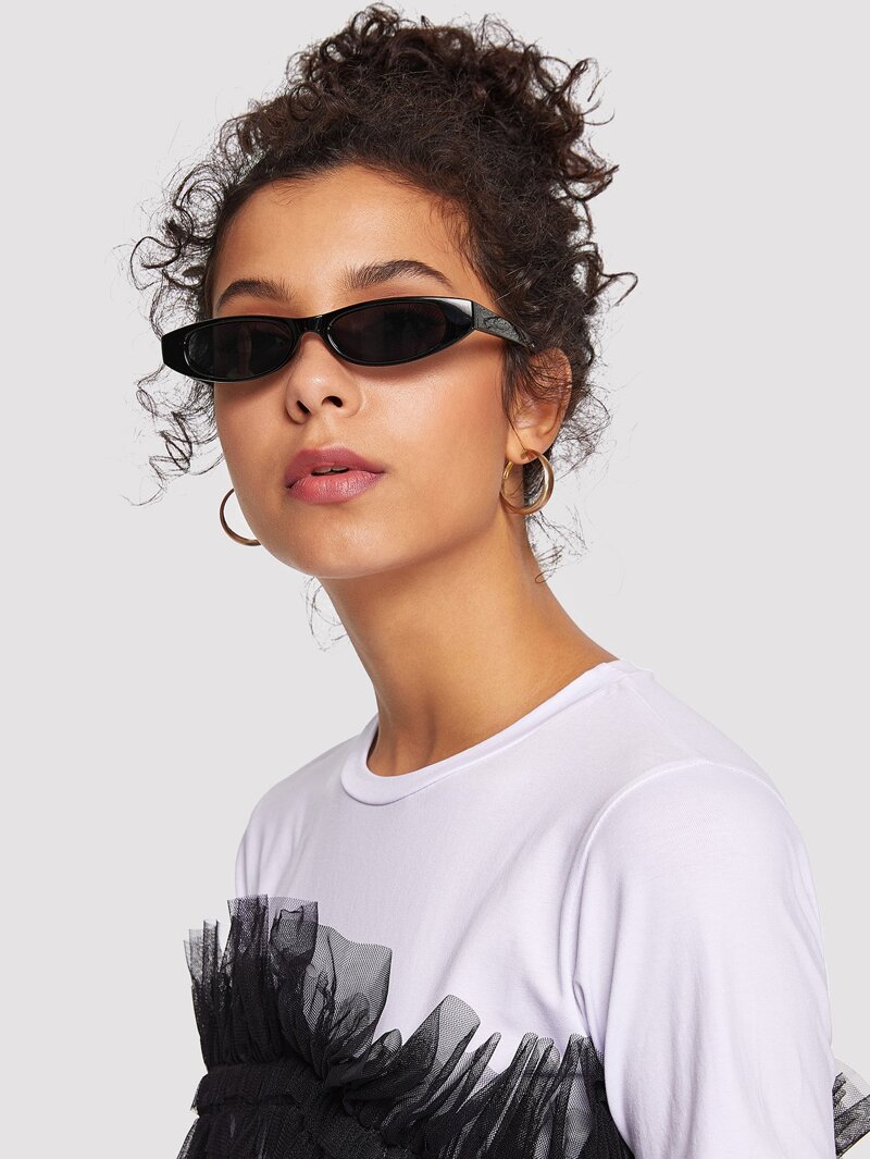 

Plain Frame Mirror Lens Sunglasses, Black