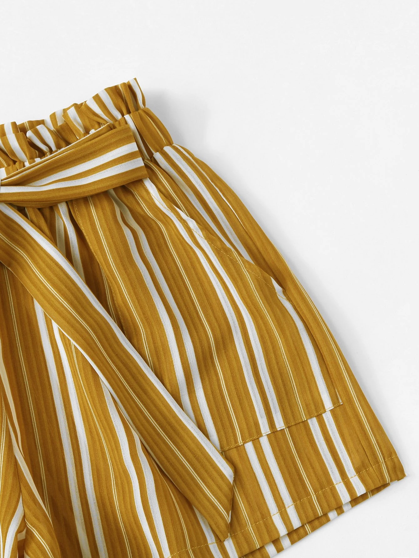 frill trim tie waist striped shorts