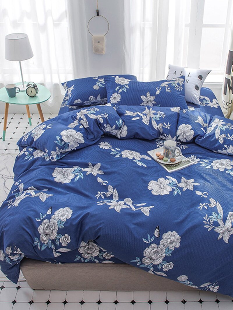 

Allover Flower Print Sheet Set, Navy