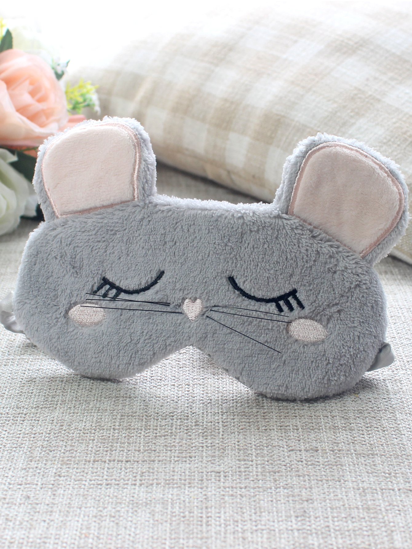 masque pour les yeux duveteux