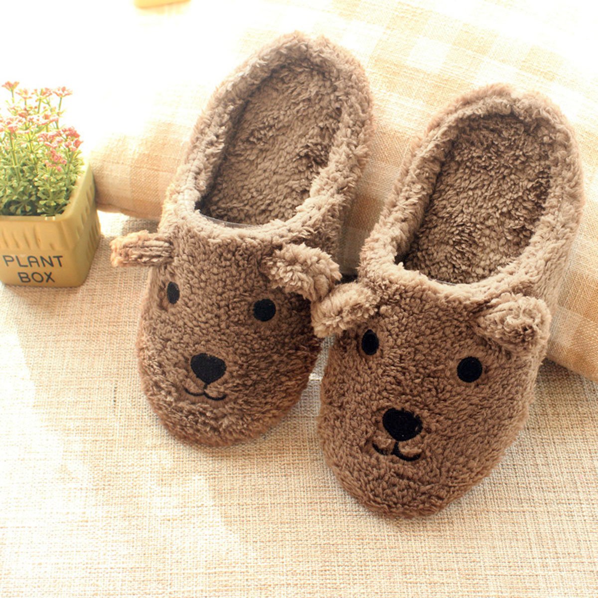 Image of Bear Pattern Fluffy Slippers