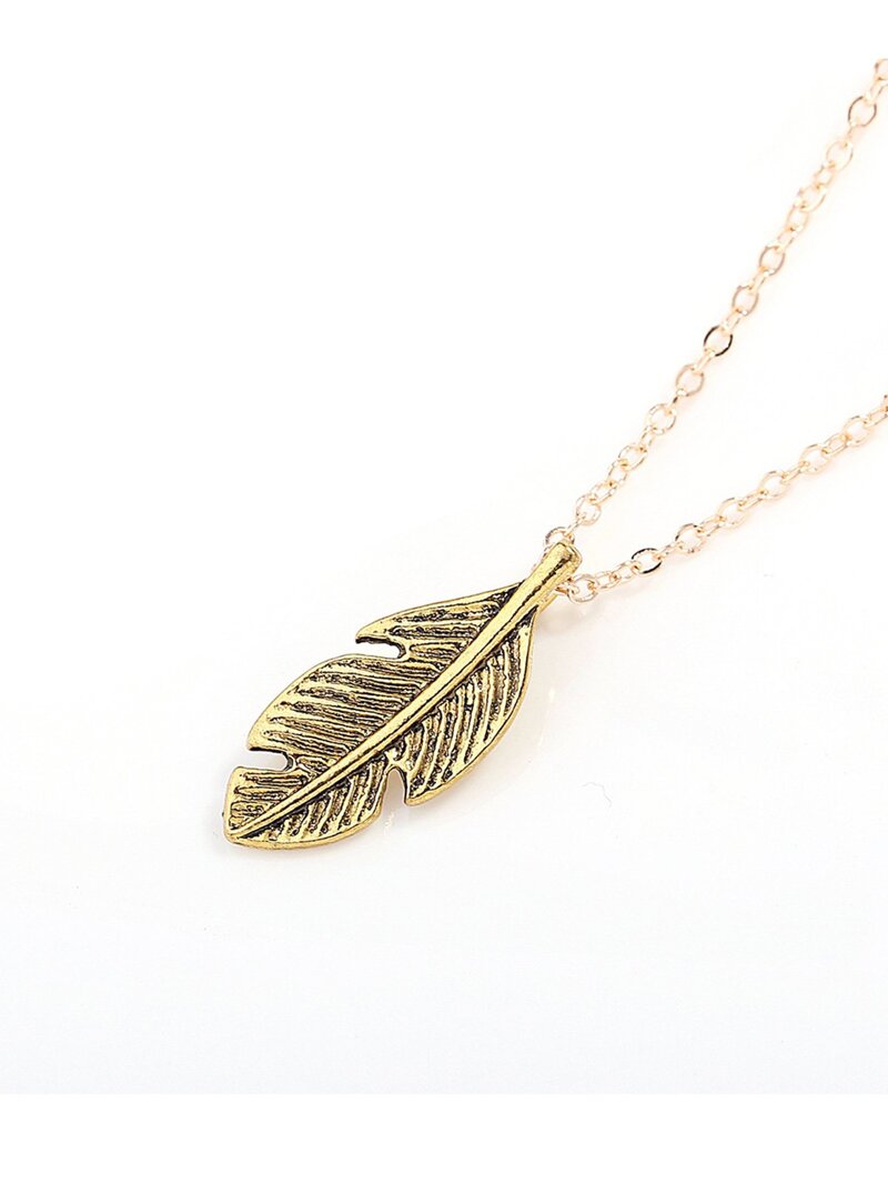 

Leaf Pendant Chain Necklace, Gold