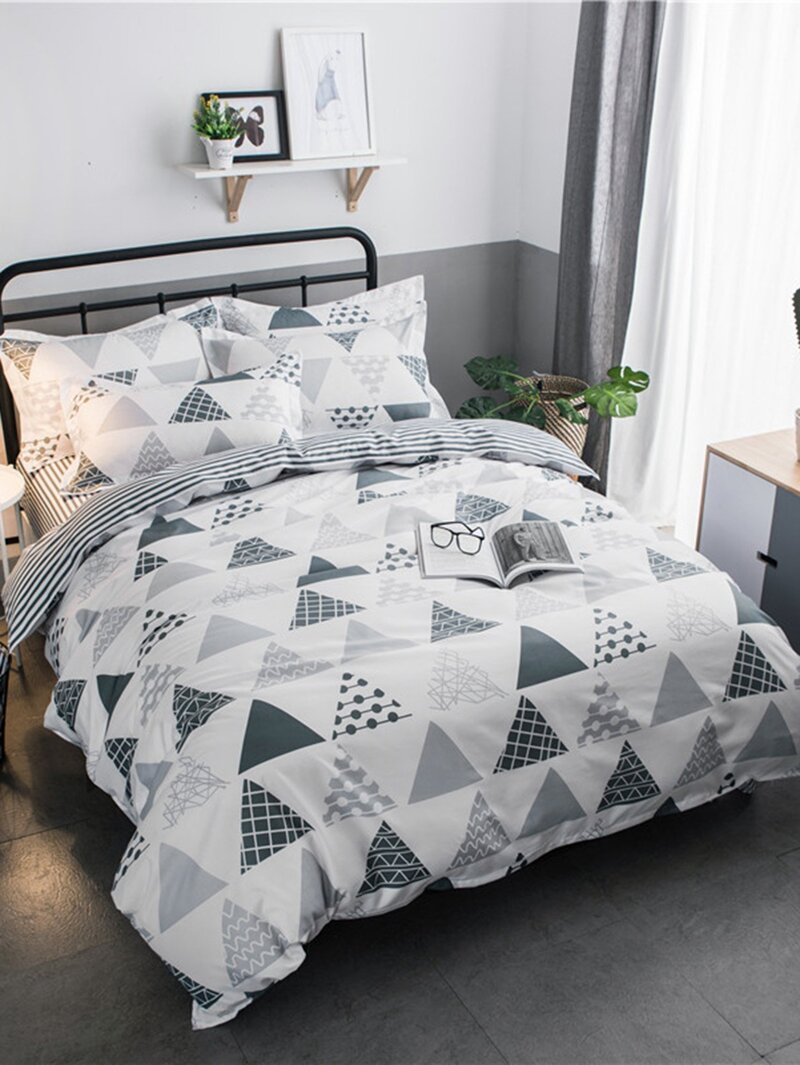 

Geometric & Striped Print Sheet Set, Multicolor