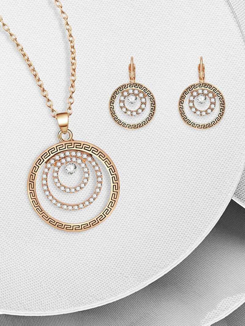 

Multi-hoop Pendant Necklace 1pc & Earrings 1pair