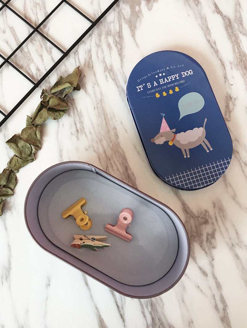 

Animal Pattern Metal Pencil Box