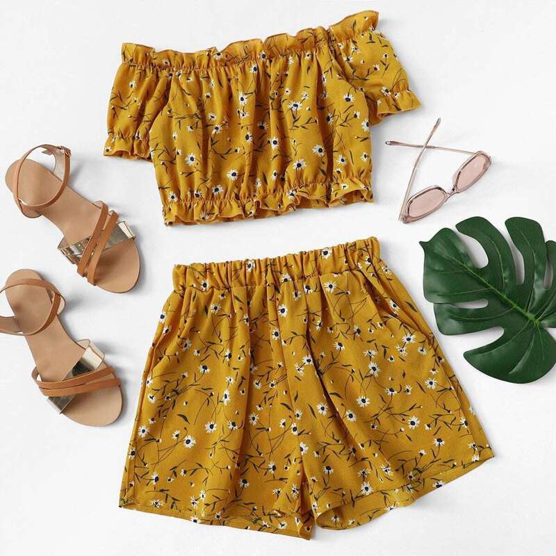 

Off Shoulder Floral Crop Top With Shorts, Yellow