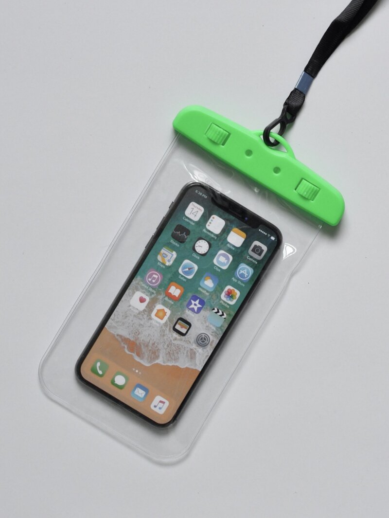 

Clear Waterproof Pouch Bag