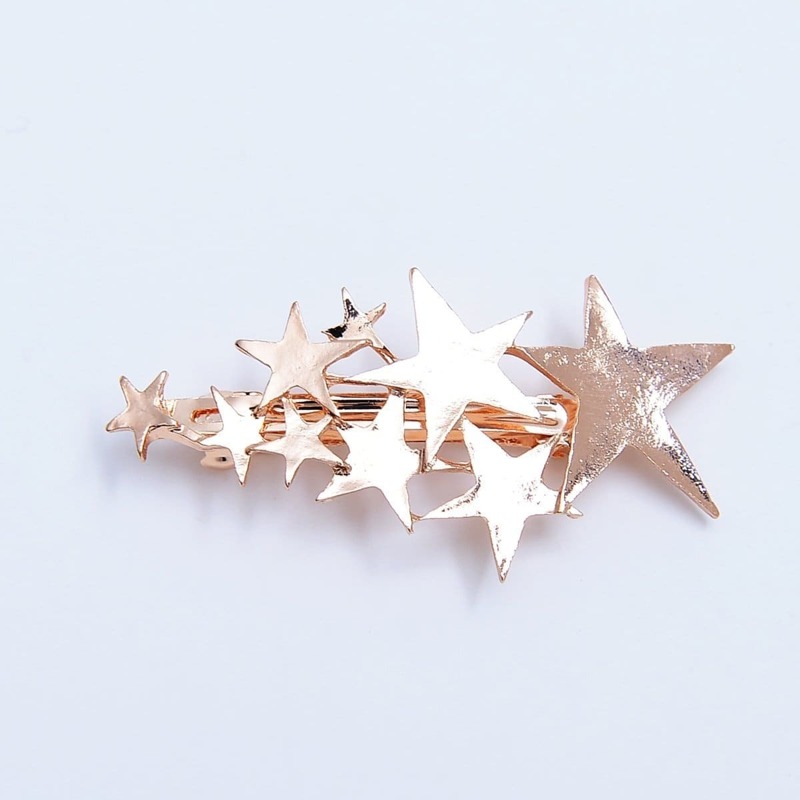 

Star Decorated Hair Clip, Gold