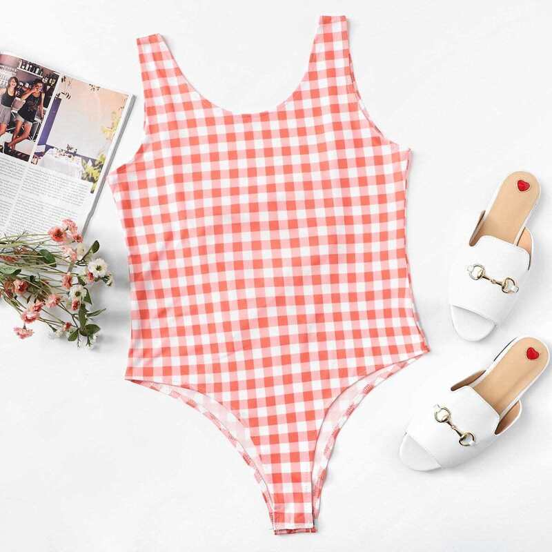 

Cut Out Back Gingham Bodysuit, Red
