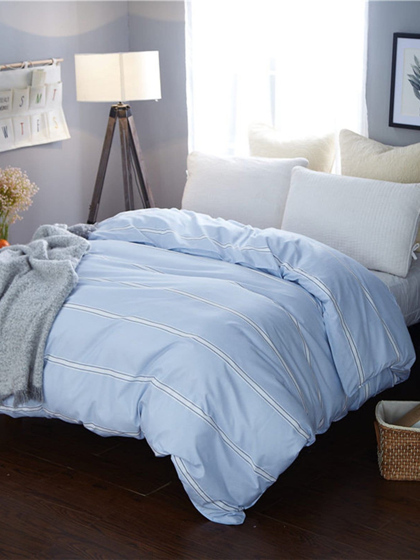 Contrast Striped Print Duvet Cover Contrast Striped Print Duvet Cover