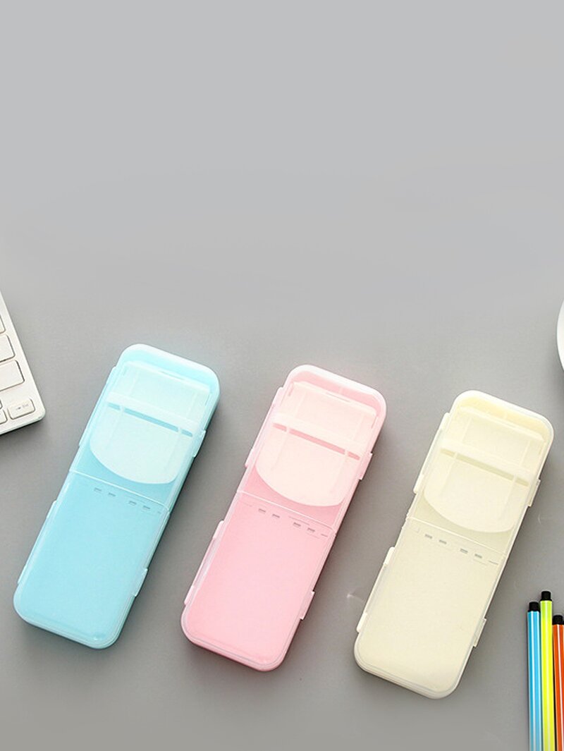 

Random Color Foldable Pencil Case 1pc