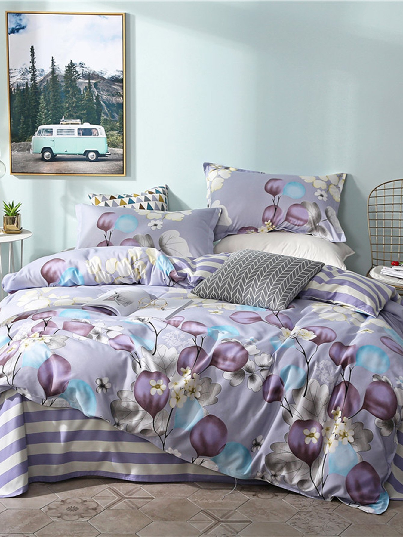 Flower & Striped Print Sheet Set Flower & Striped Print Sheet Set