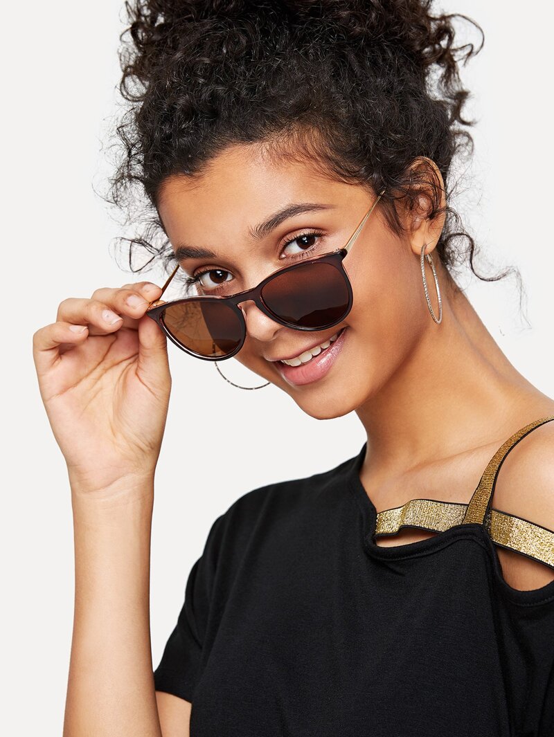 

Skinny Frame Sunglasses, Brown