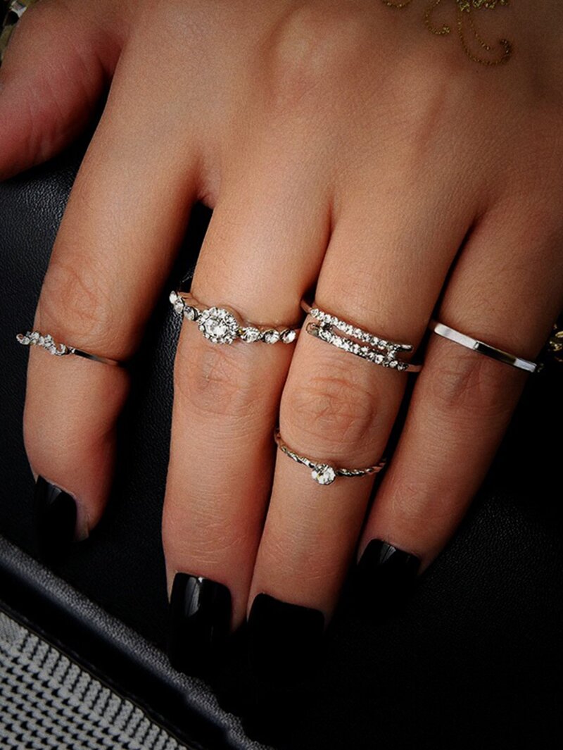 

Rhinestone Engraved Ring Set 5pcs, Silver