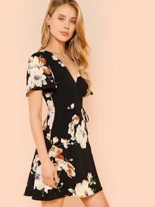 SHEIN Slit Flutter Sleeve Surplice Wrap Floral Dress