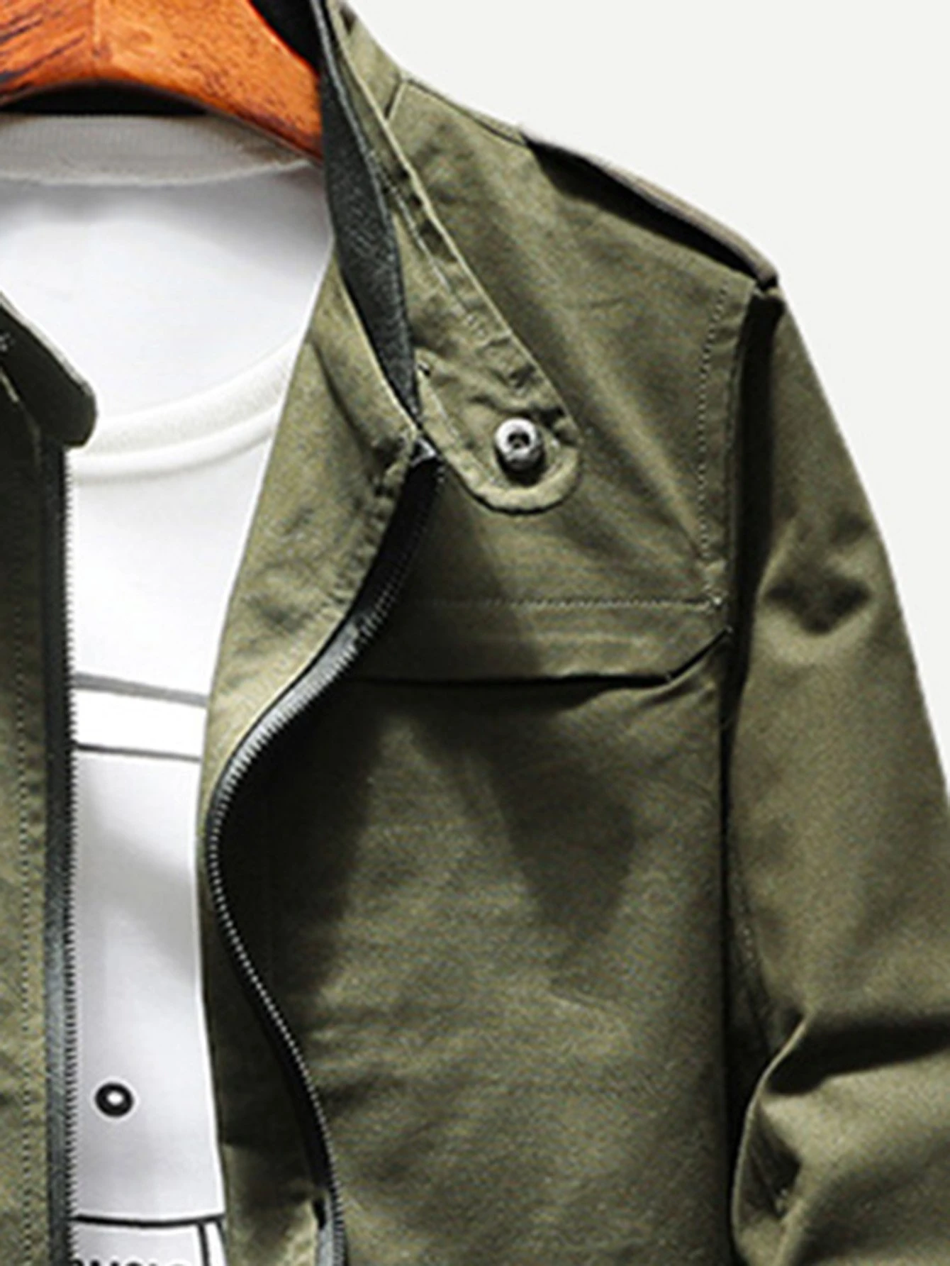 Homme Veste avec multi poches et épaulette | Mode en ligne Manteau crochets poches et épaulettes femme Vert | 3 SUISSES