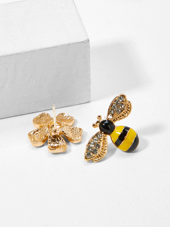 Bee Flower Mismatched Stud Earrings 1pair For Australia Bee Flower Mismatched Stud Earrings 1pair For Australia Shein